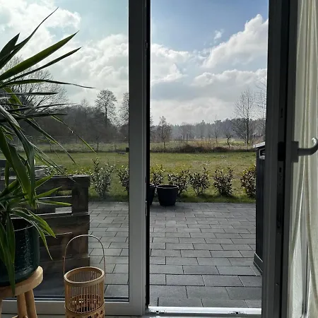 Gemuetliche Mit Terrasse Im Gruenen Lejlighed *